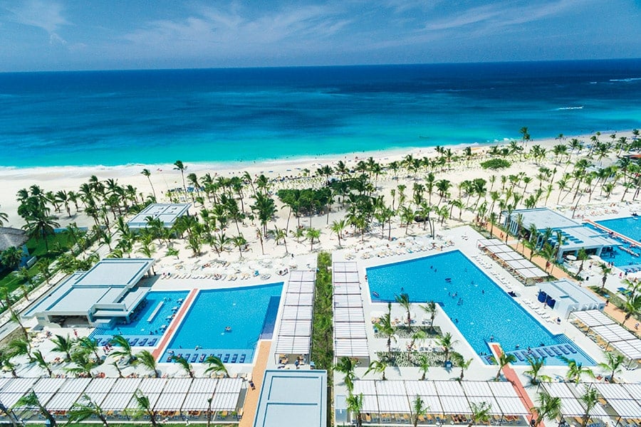 Piscina del hotel Riu Republica